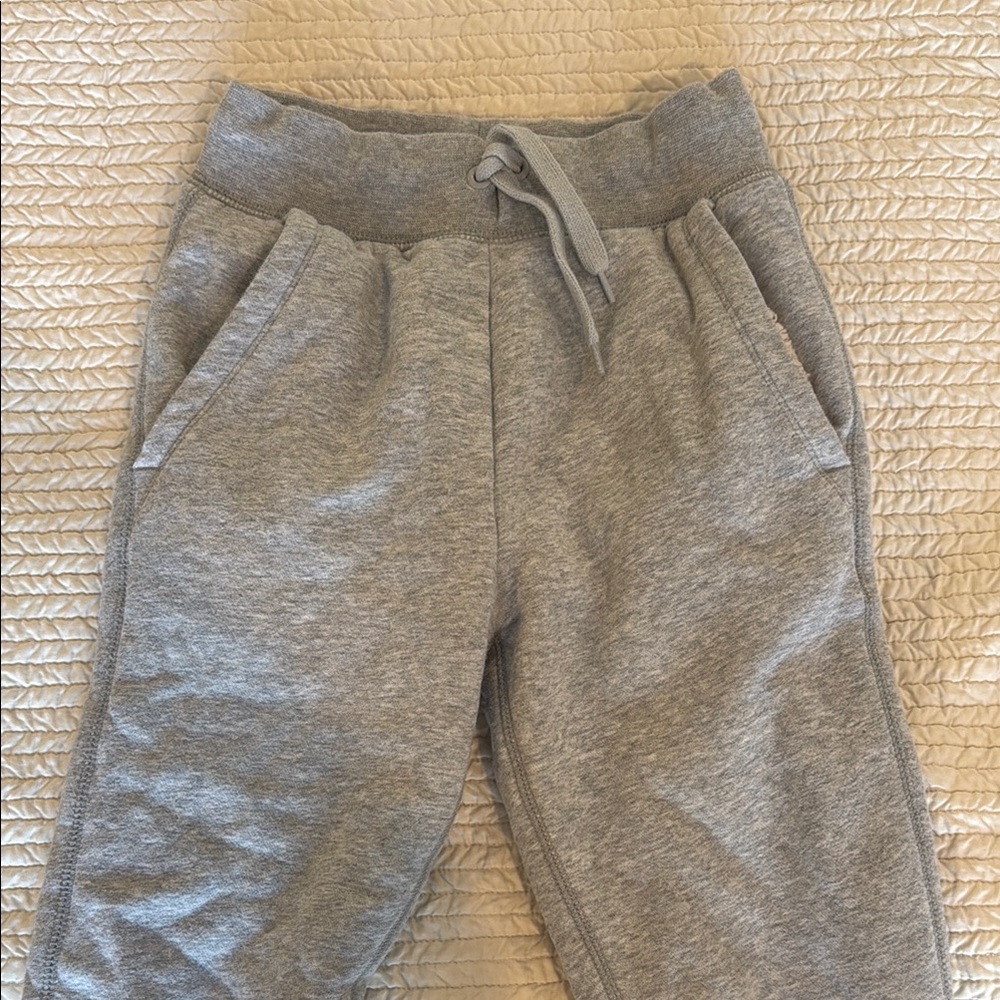 GapKids Gray Sweatpants fleece-lined and Adjustable Drawstring, M (8)